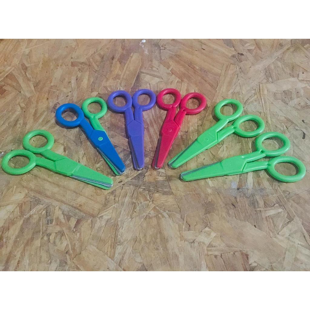 Tijeritas de colores